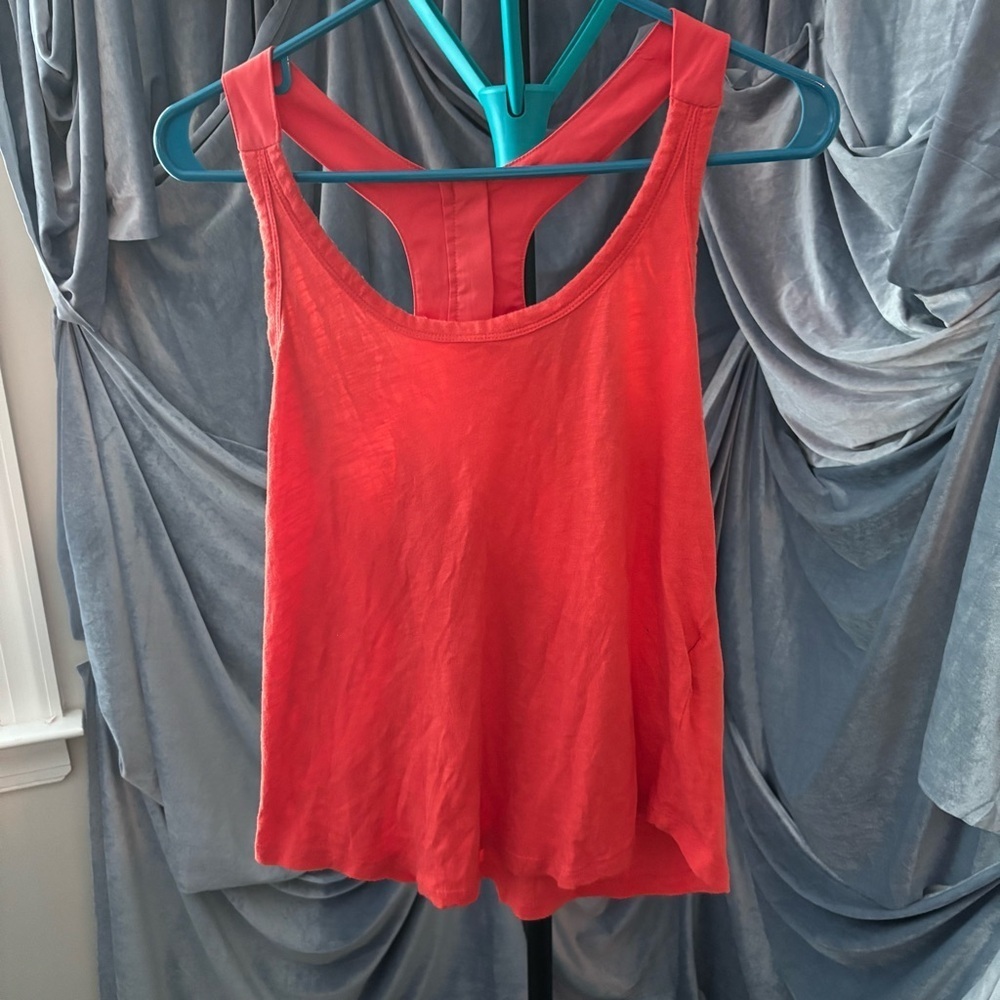 Banana Republic coral tank top size small
